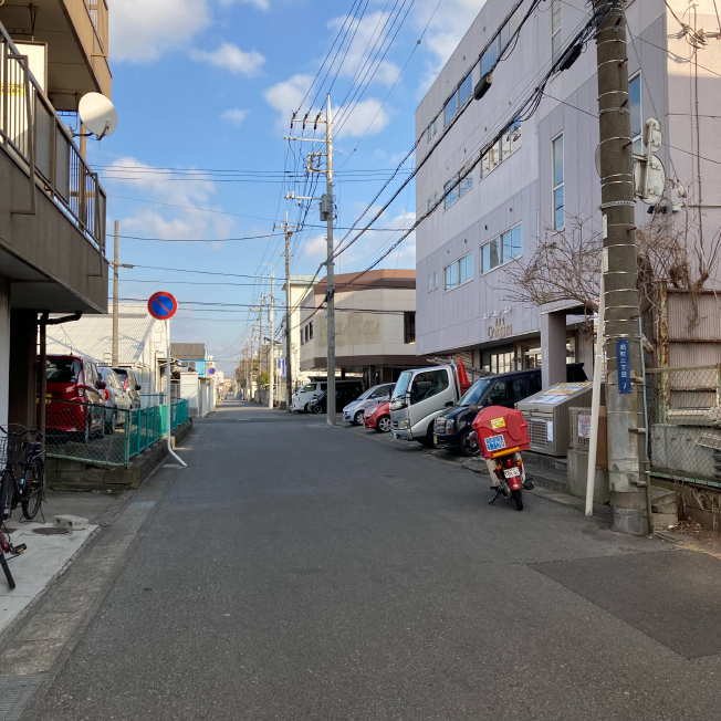 旭町バス停からお越しの方へ