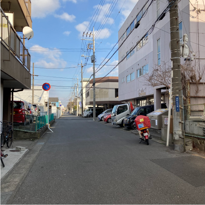 水源橋バス停からお越しの方へ